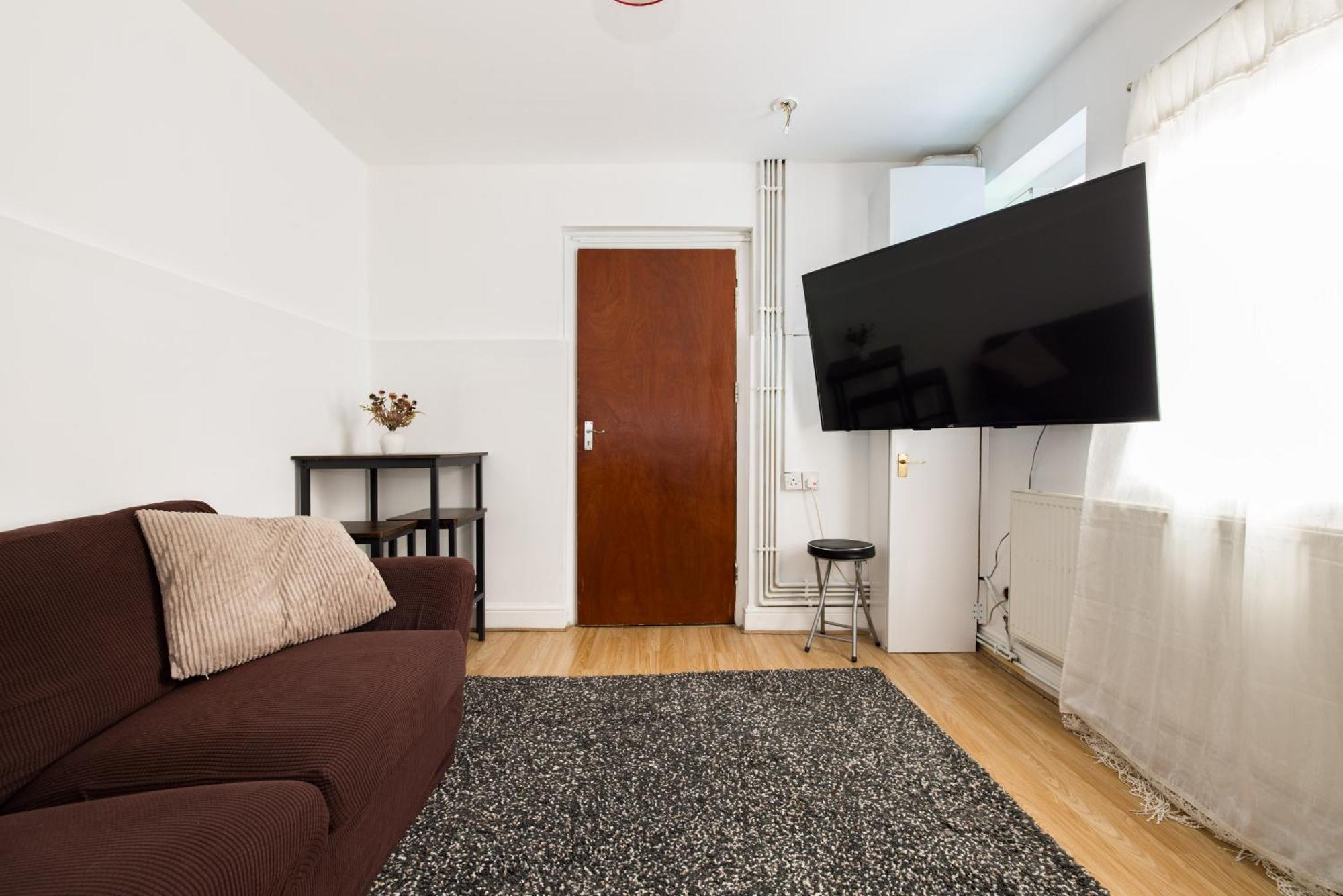 1Bd Apartment Near Olympic Park, East Londen Buitenkant foto